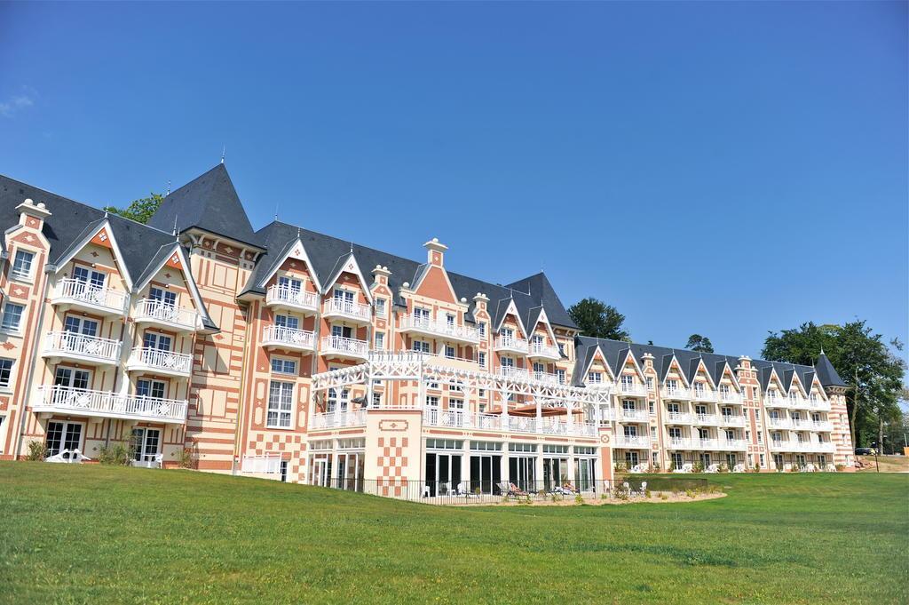 B'O度假酒店及水疗中心 Bagnoles de l'Orne Normandie 外观 照片