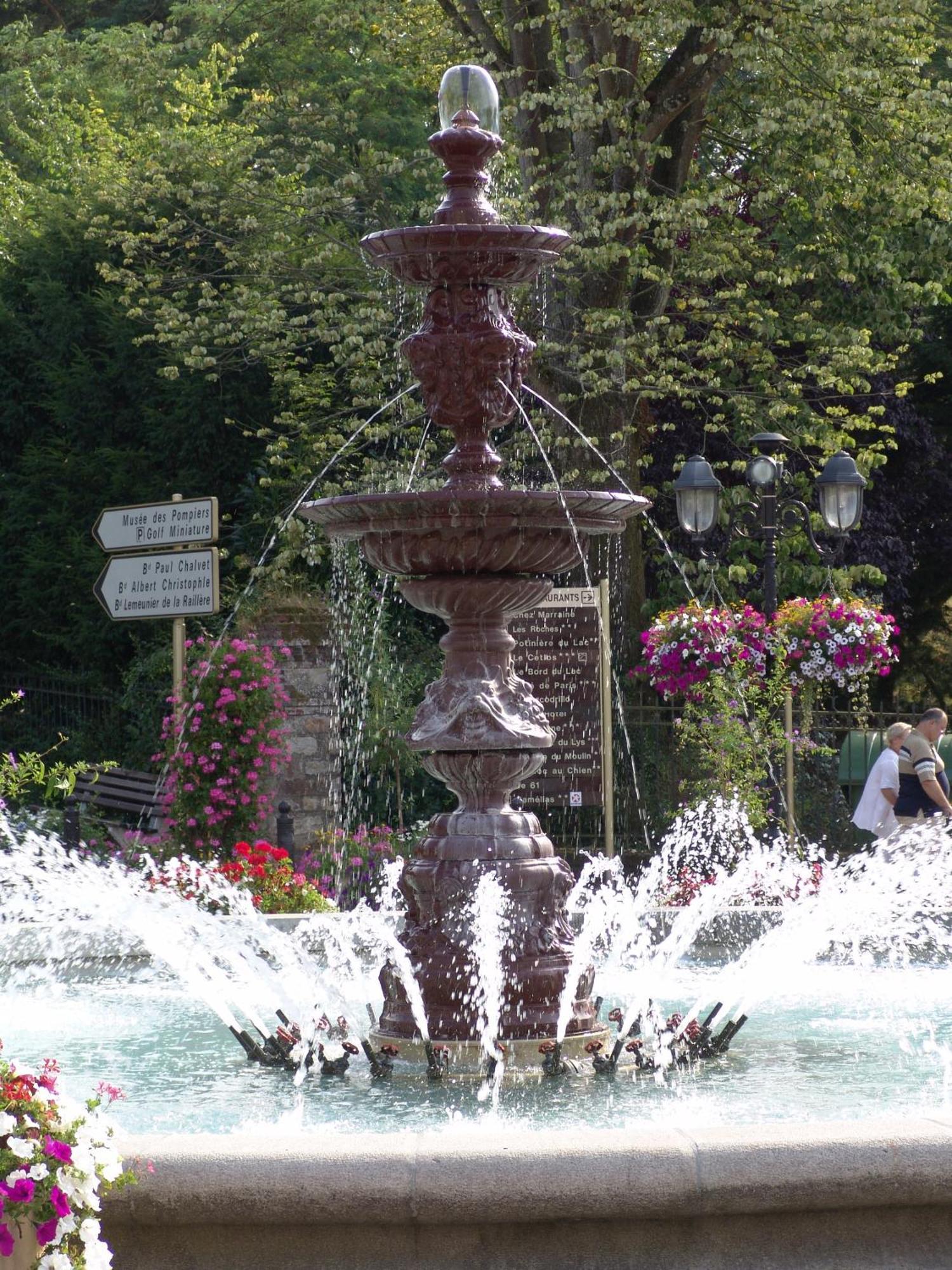 B'O度假酒店及水疗中心 Bagnoles de l'Orne Normandie 外观 照片