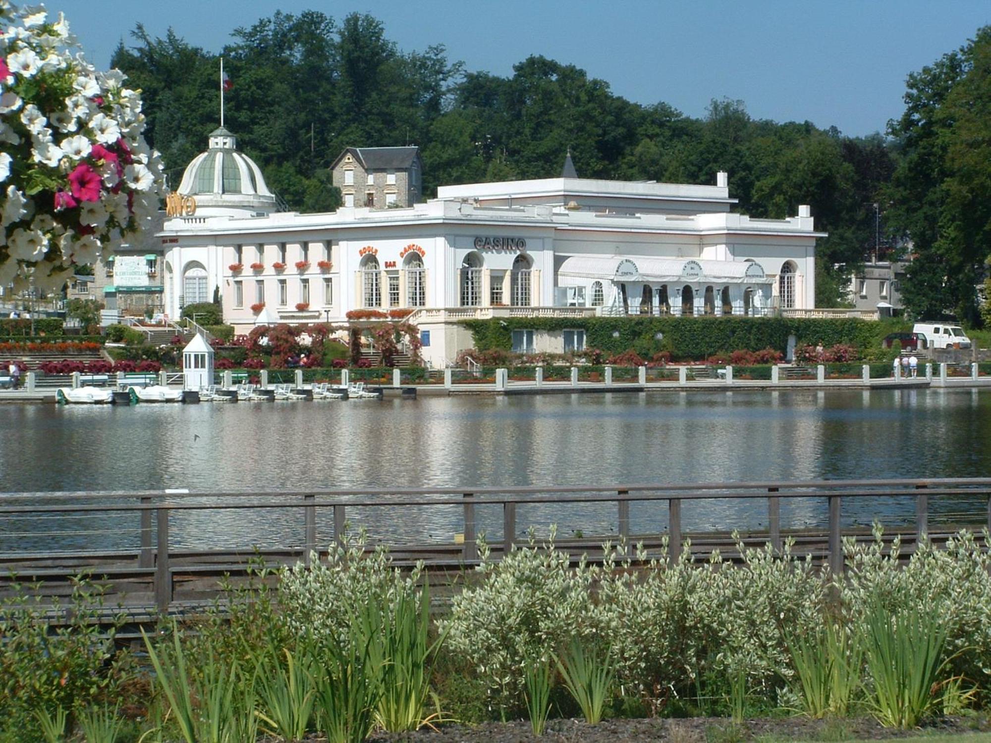 B'O度假酒店及水疗中心 Bagnoles de l'Orne Normandie 外观 照片