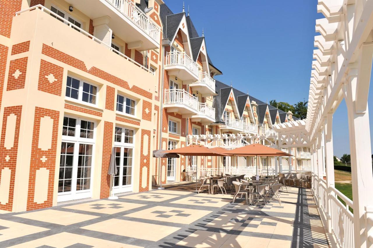 B'O度假酒店及水疗中心 Bagnoles de l'Orne Normandie 外观 照片